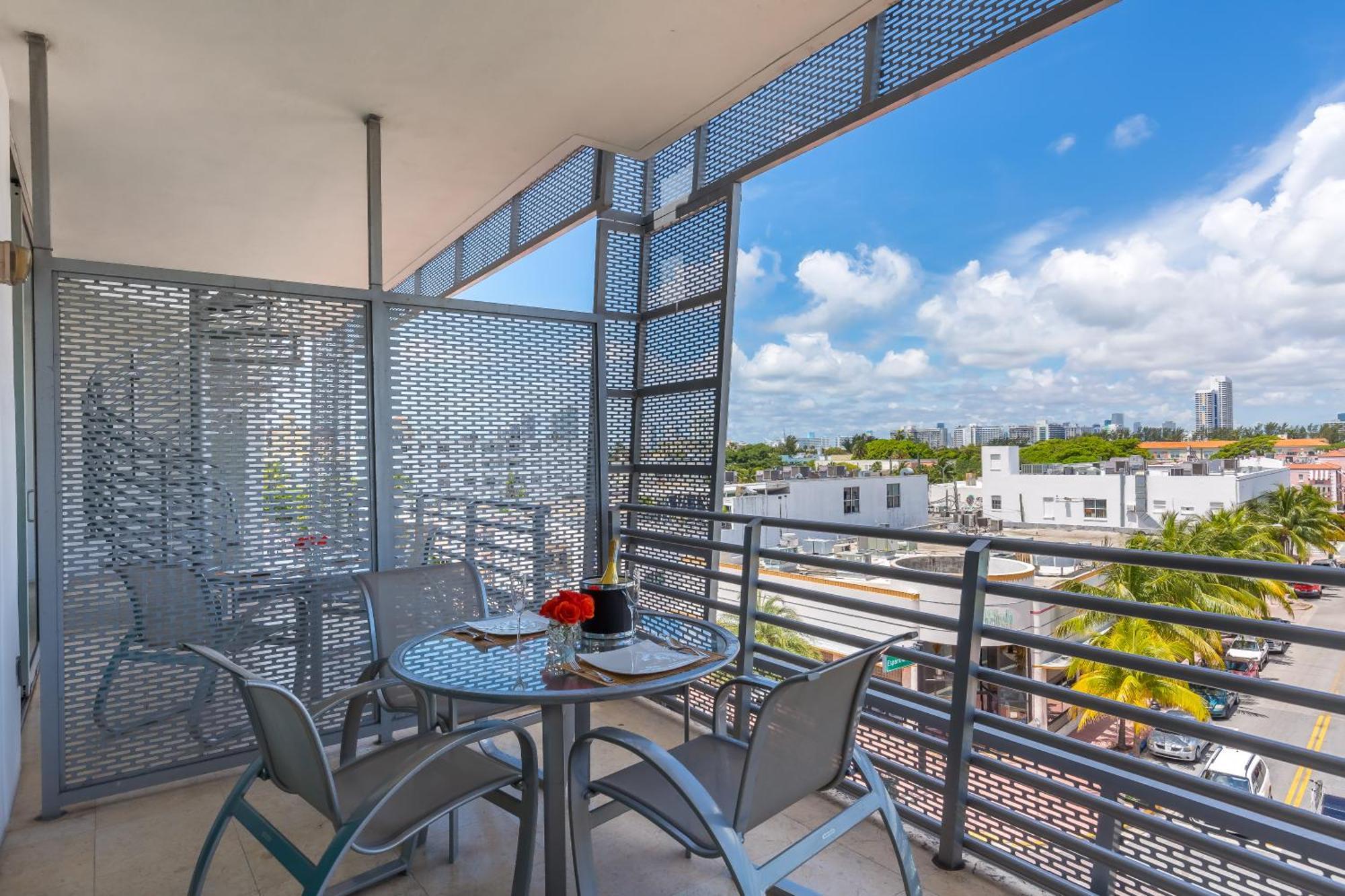 Sbv Luxury Ocean Hotel Suites Μαϊάμι Μπιτς Δωμάτιο φωτογραφία